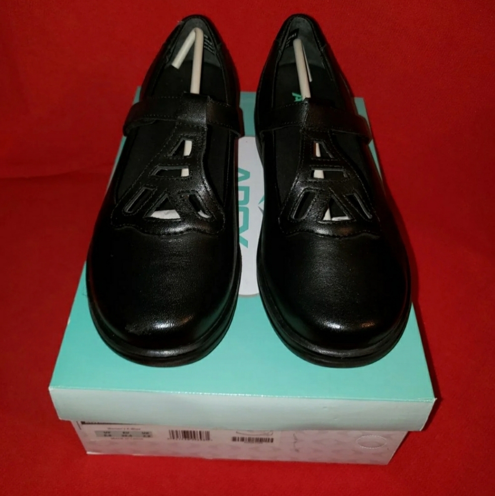 Women Dress Shoes